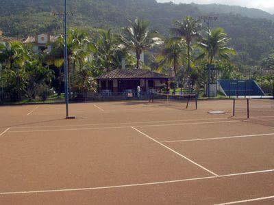 Condominio Clube Wembley Tennis อูบาตูบา ภายนอก รูปภาพ